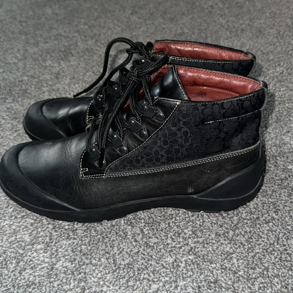 Coach Dyanne Boots - Picture 3 of 5